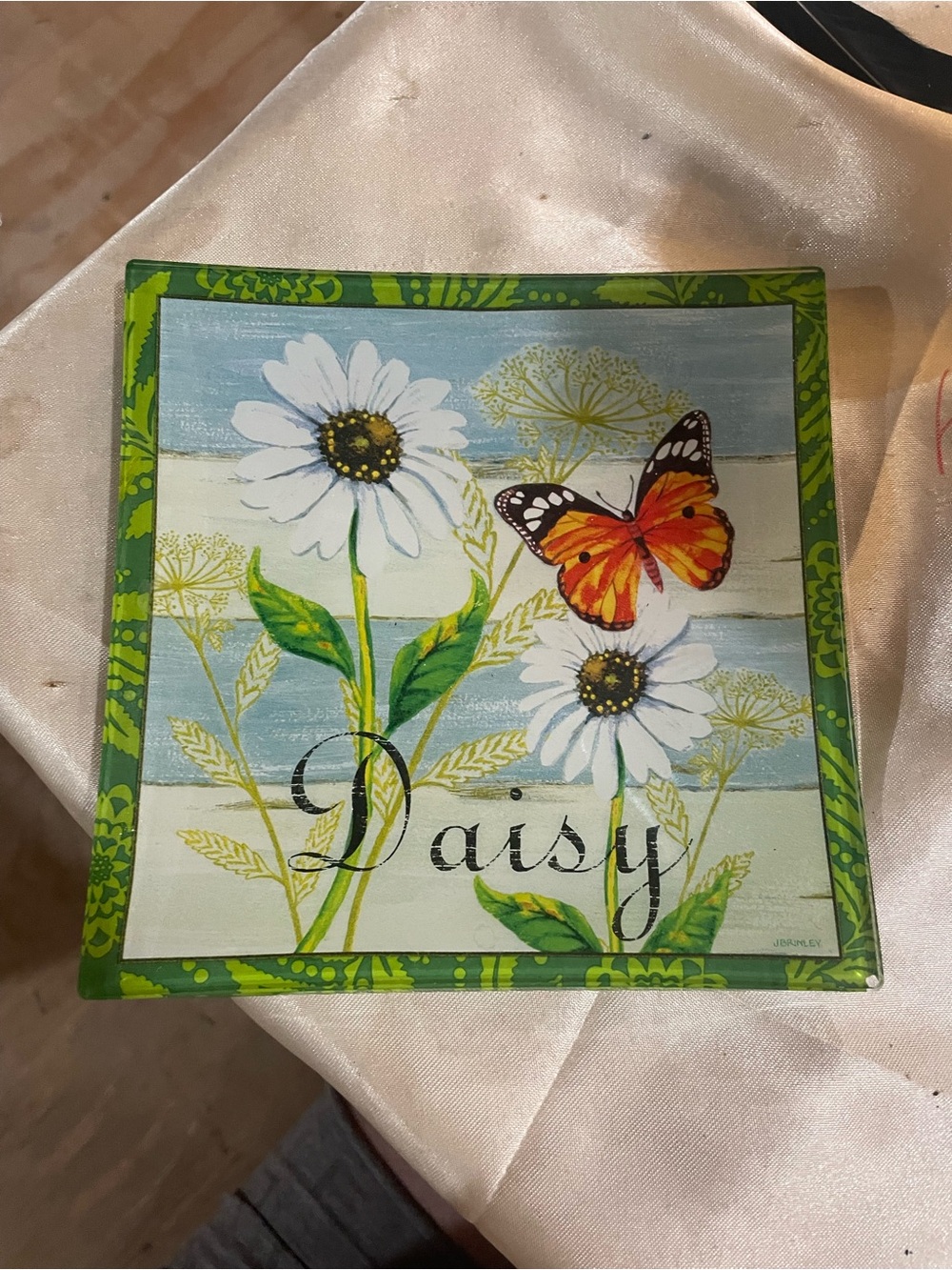Vintage Green Daisy Glass trinket tray